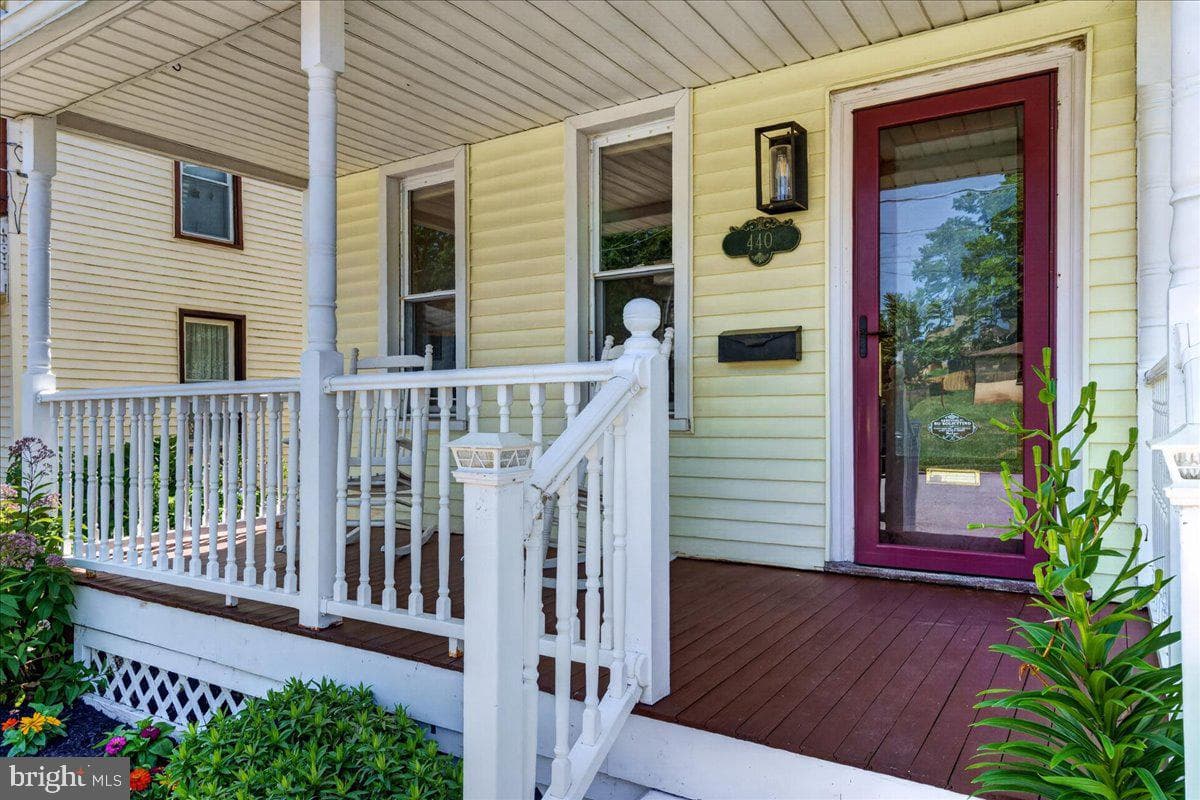 440 Queen Street photo 31