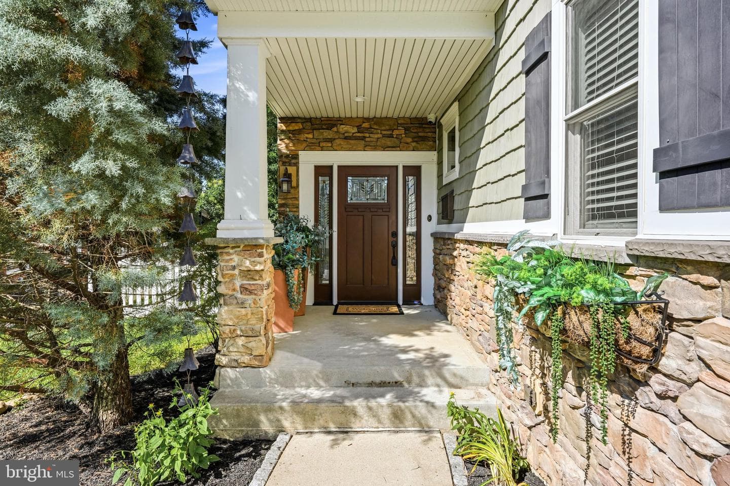 72 Main Avenue photo 2