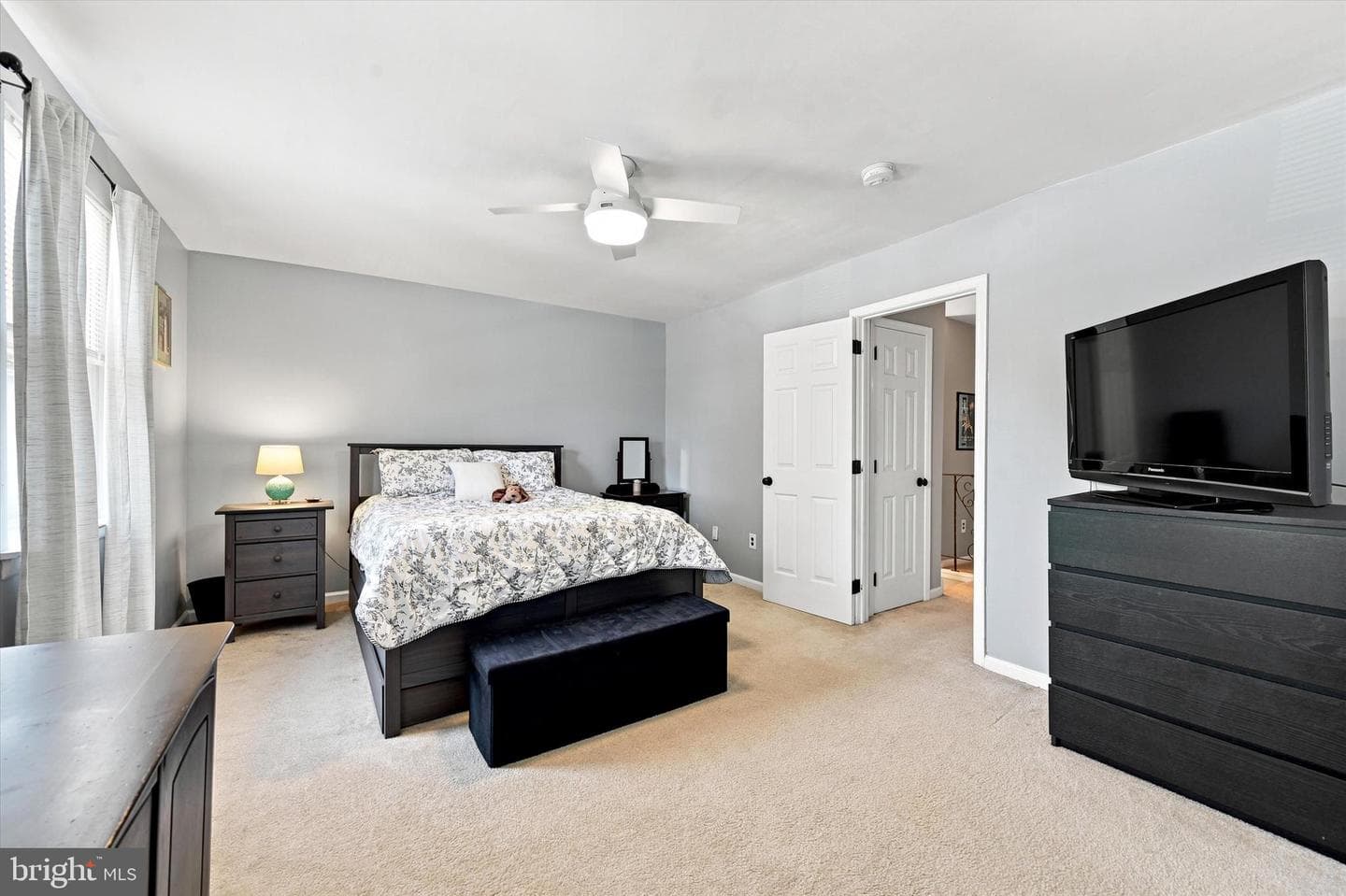 124 Argyll Court #56 photo 16