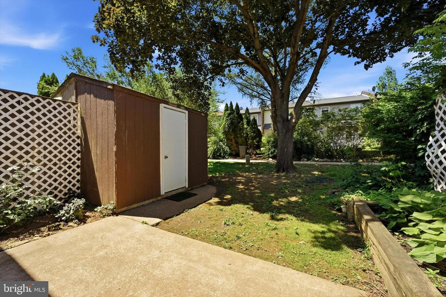 124 Argyll Court #56 photo 24
