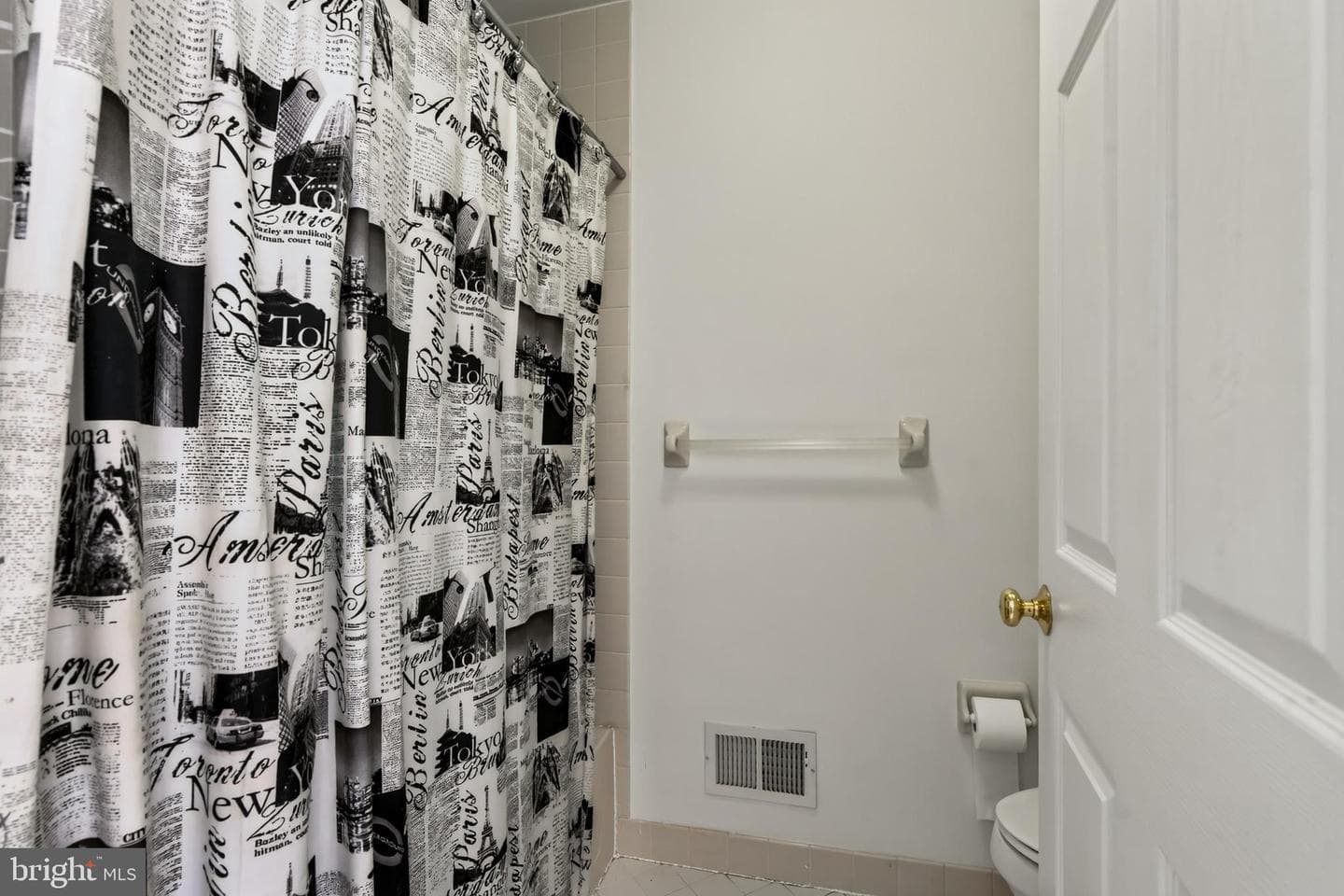 247 Silverbell Court photo 39