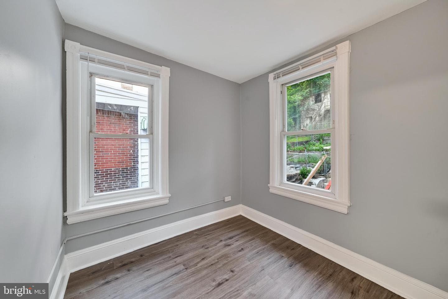 605 Coates Street photo 24