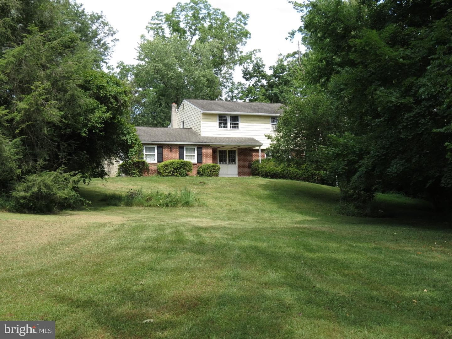 1200 N Manor Road photo 2