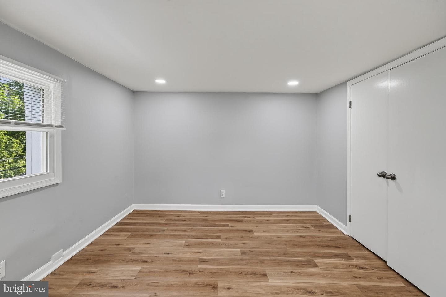 377 Mount Pleasant Street photo 17