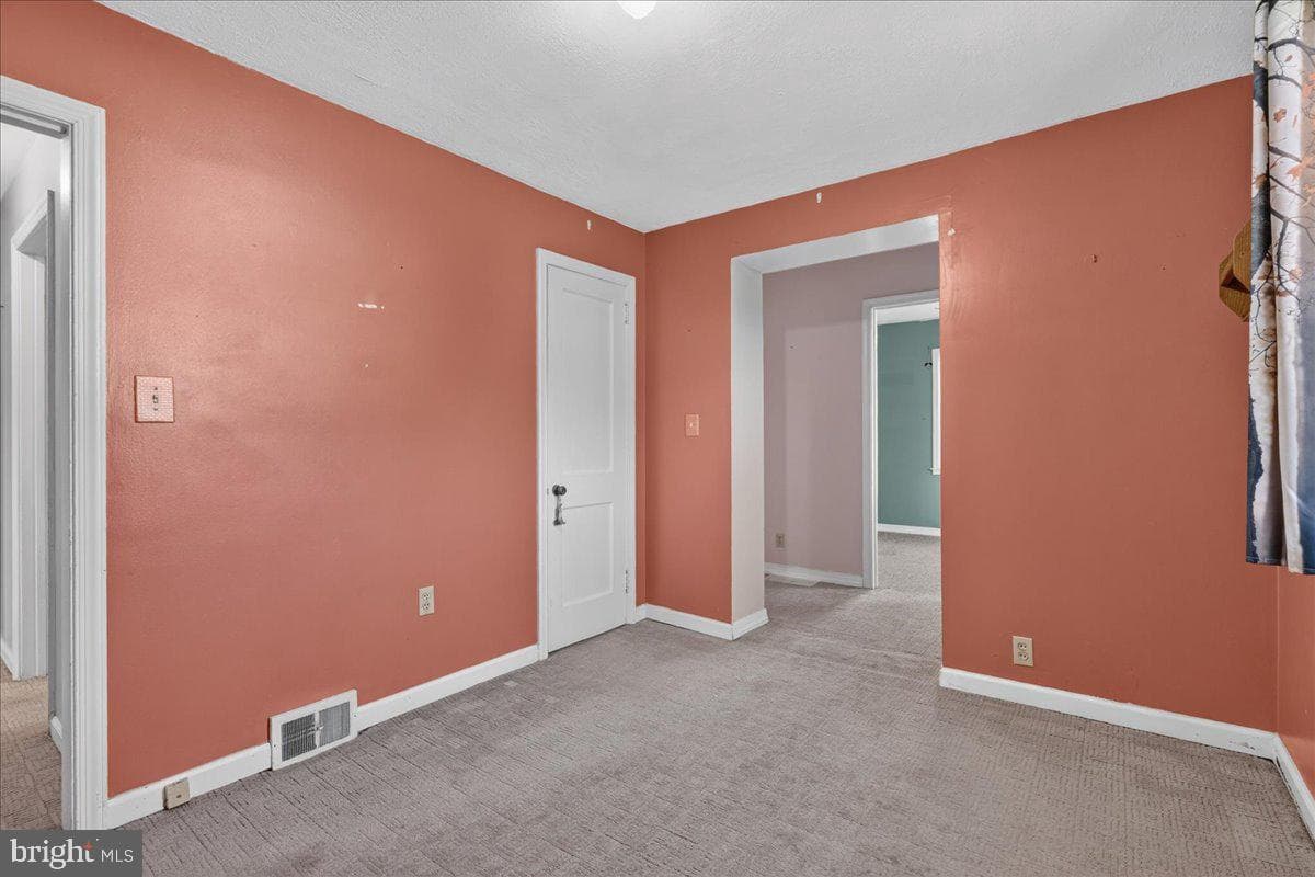 70 Ridge Road photo 26