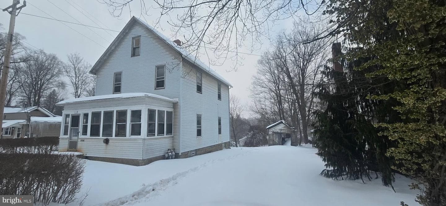 18064 Cussewago Road photo 2