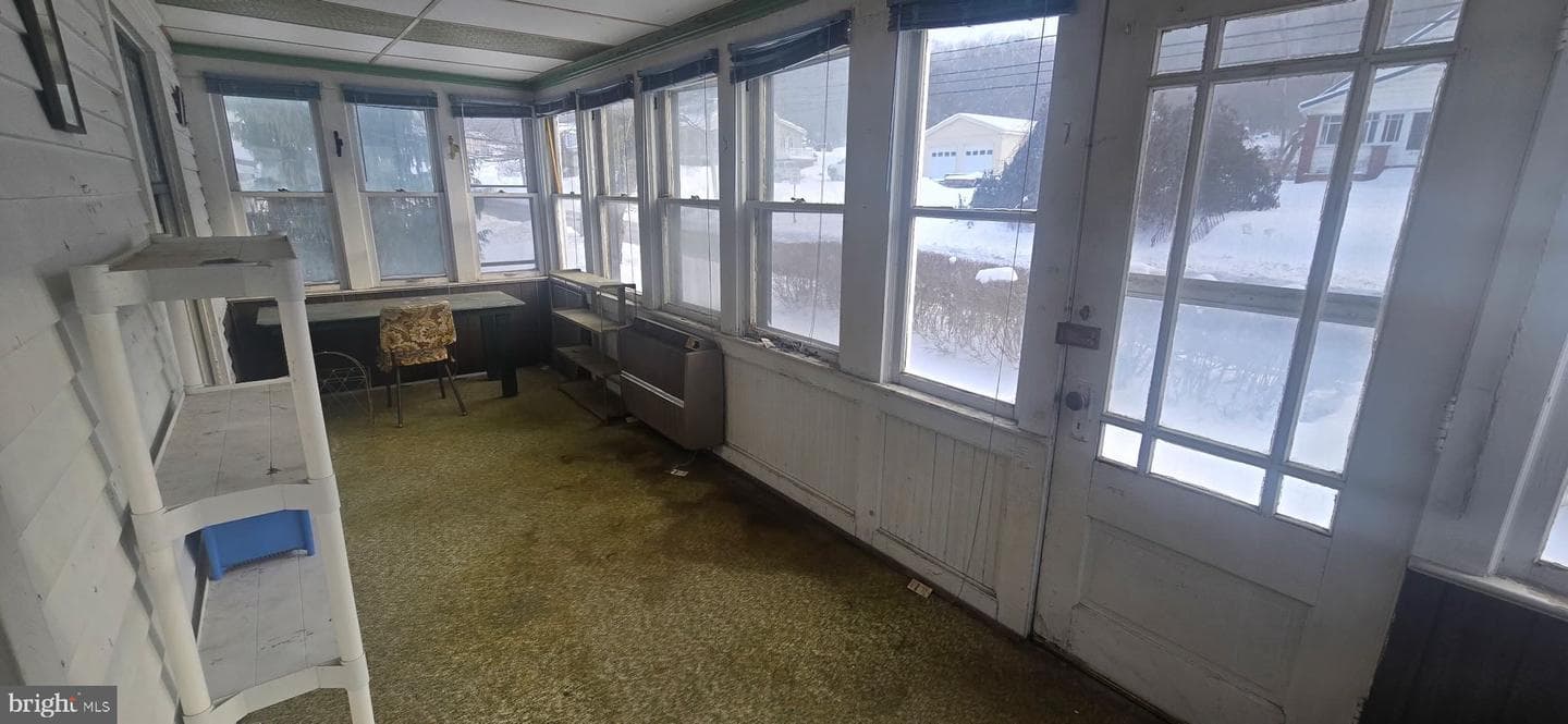 18064 Cussewago Road photo 3