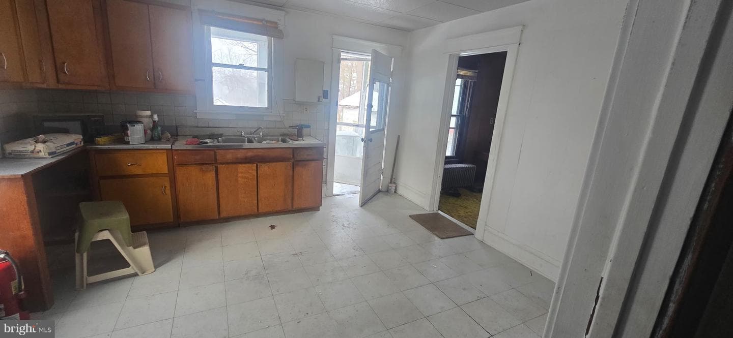 18064 Cussewago Road photo 7