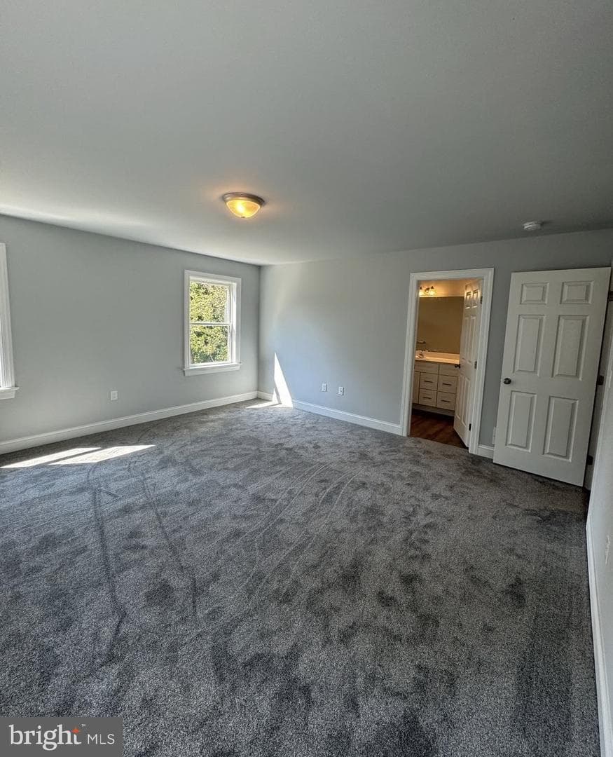 467 Kelker St photo 14