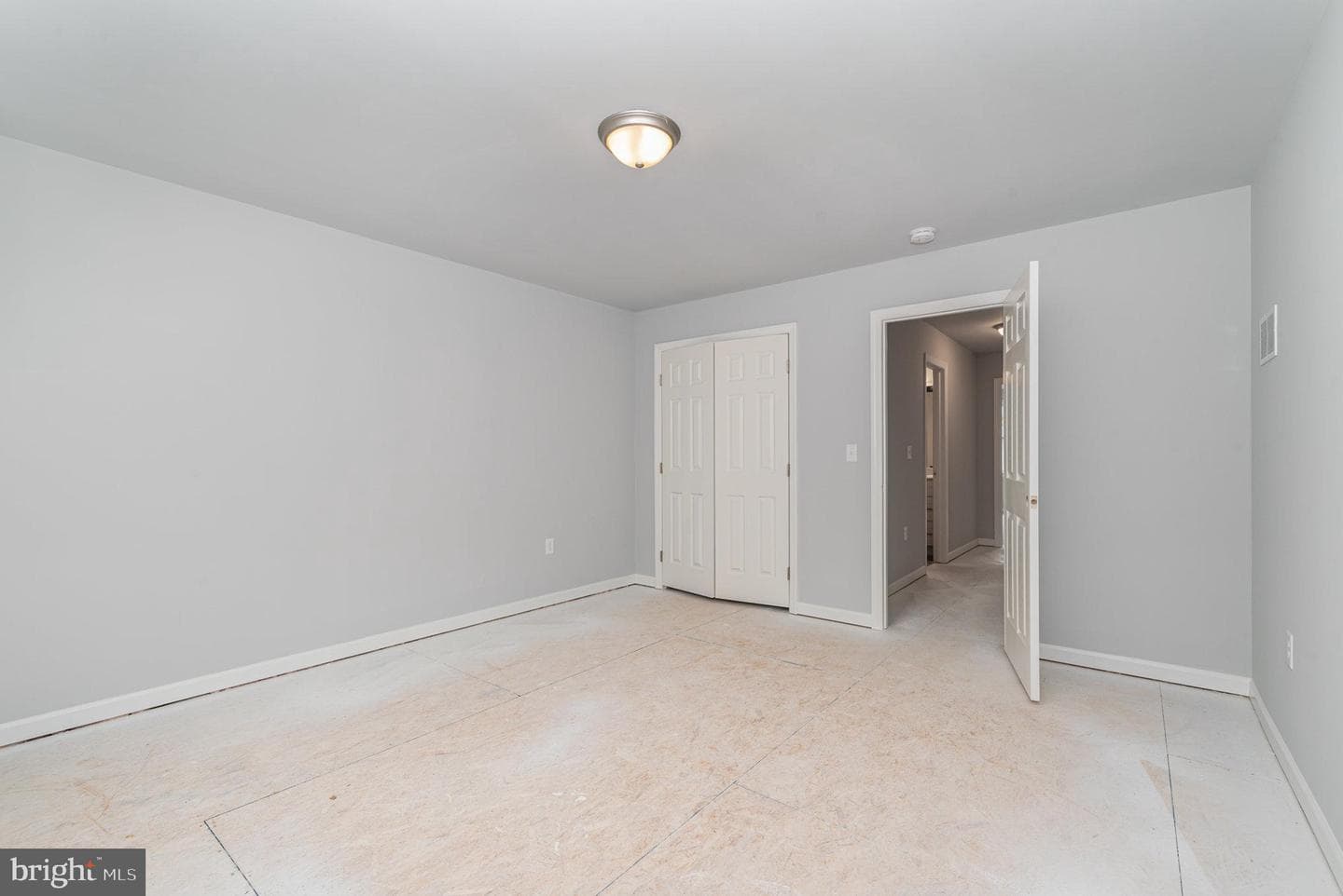 467 Kelker St photo 25
