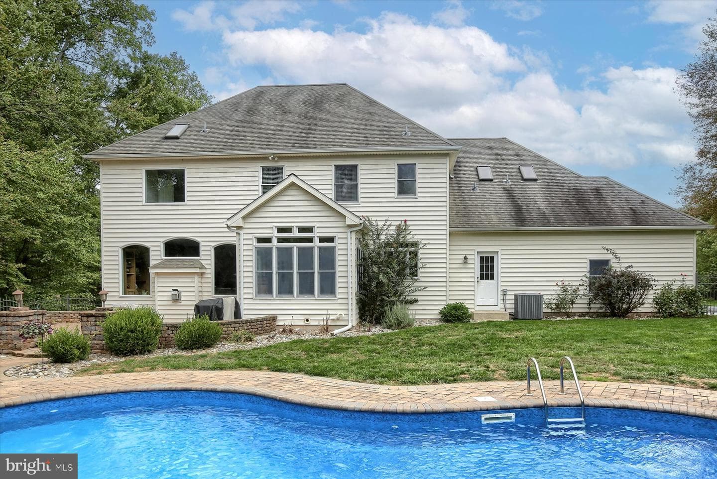 8 Beechwood Lane photo 51