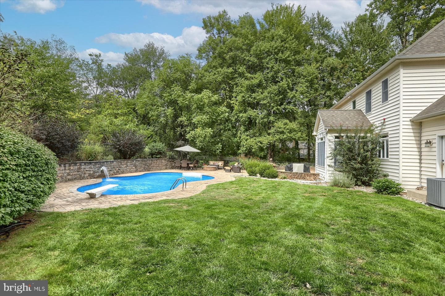 8 Beechwood Lane photo 55