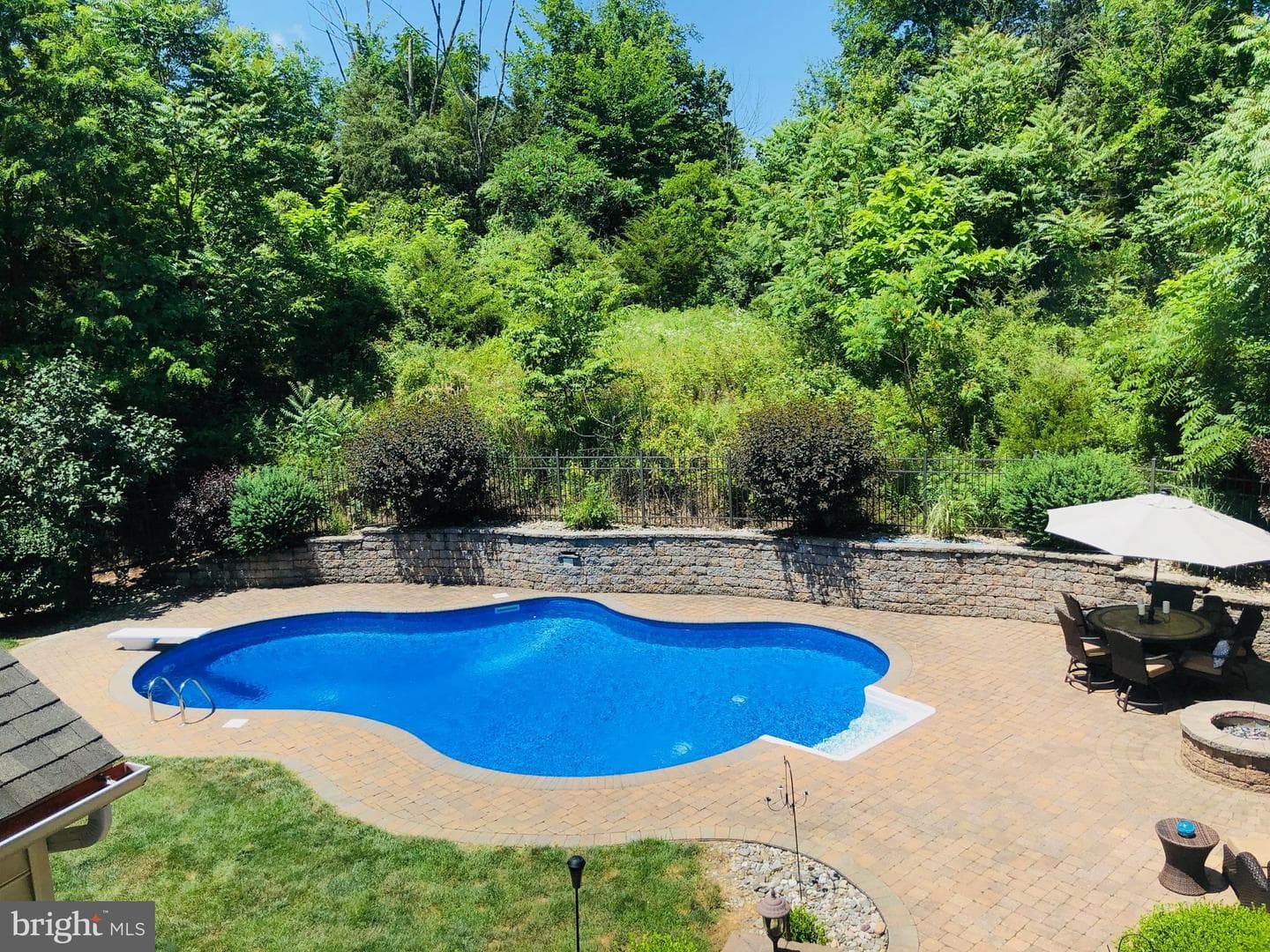 8 Beechwood Lane photo 65