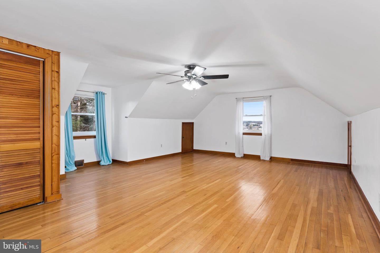 515 Rosewood Lane photo 17