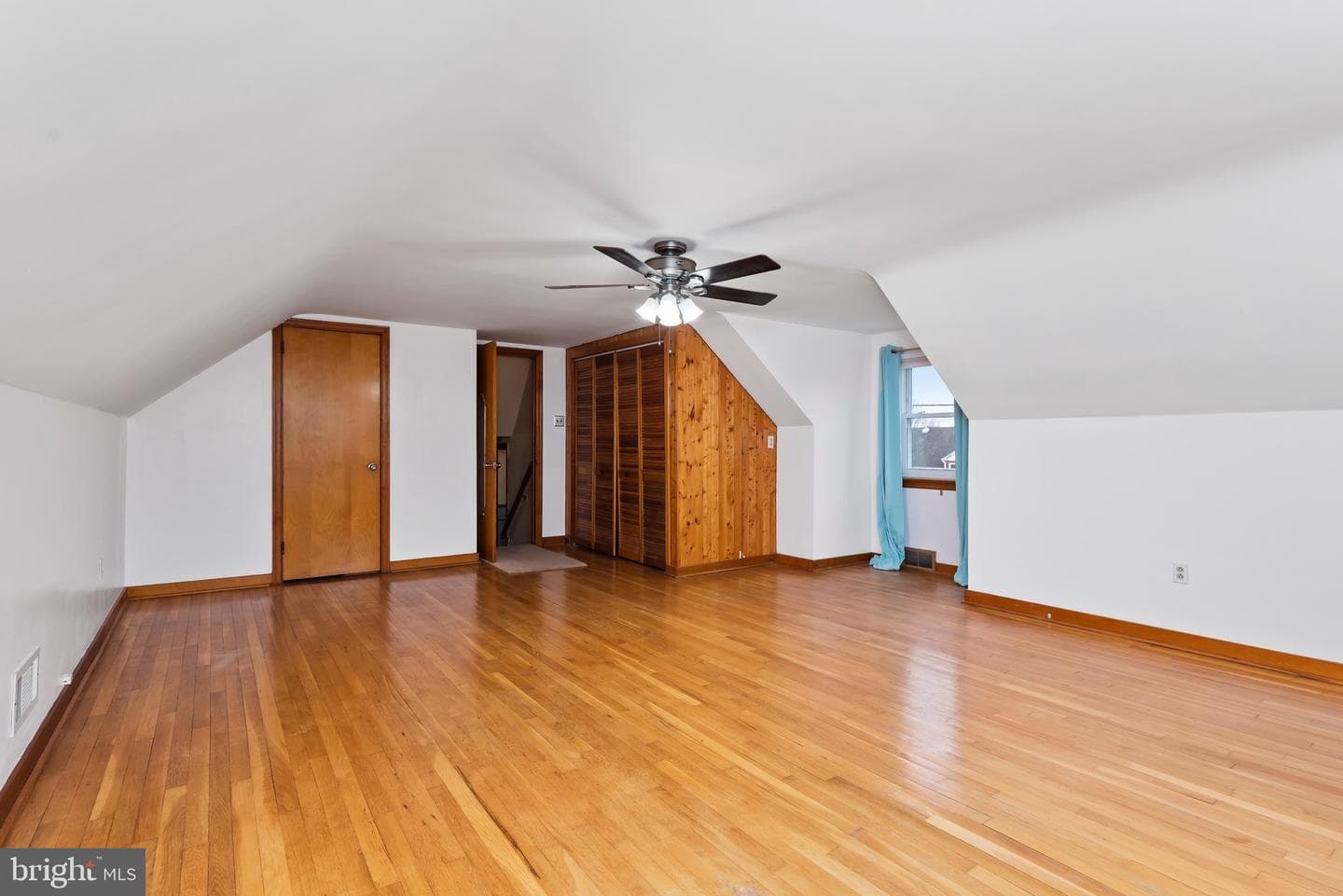 515 Rosewood Lane photo 18