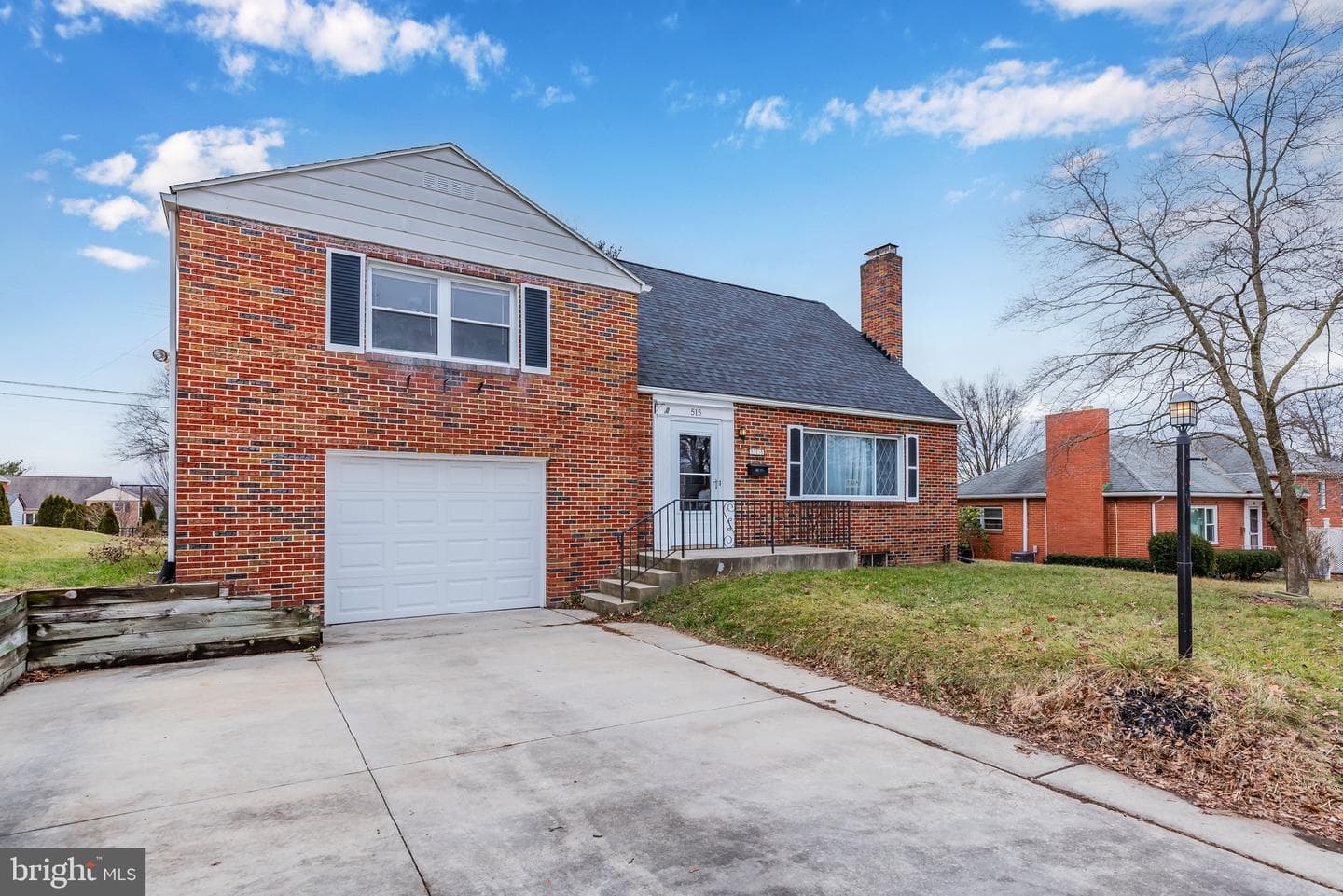 515 Rosewood Lane photo 2