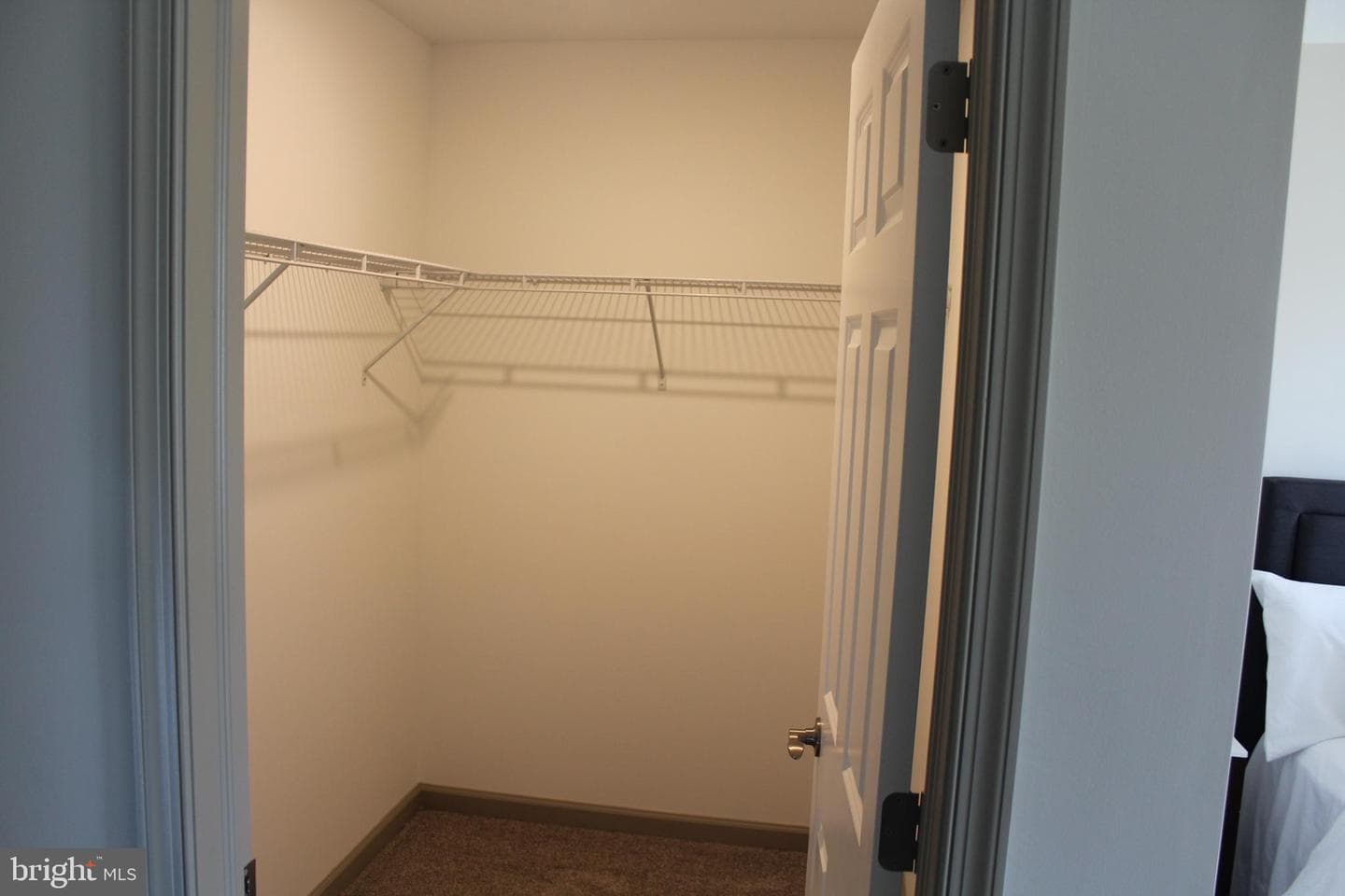 246 Hummel Street photo 22