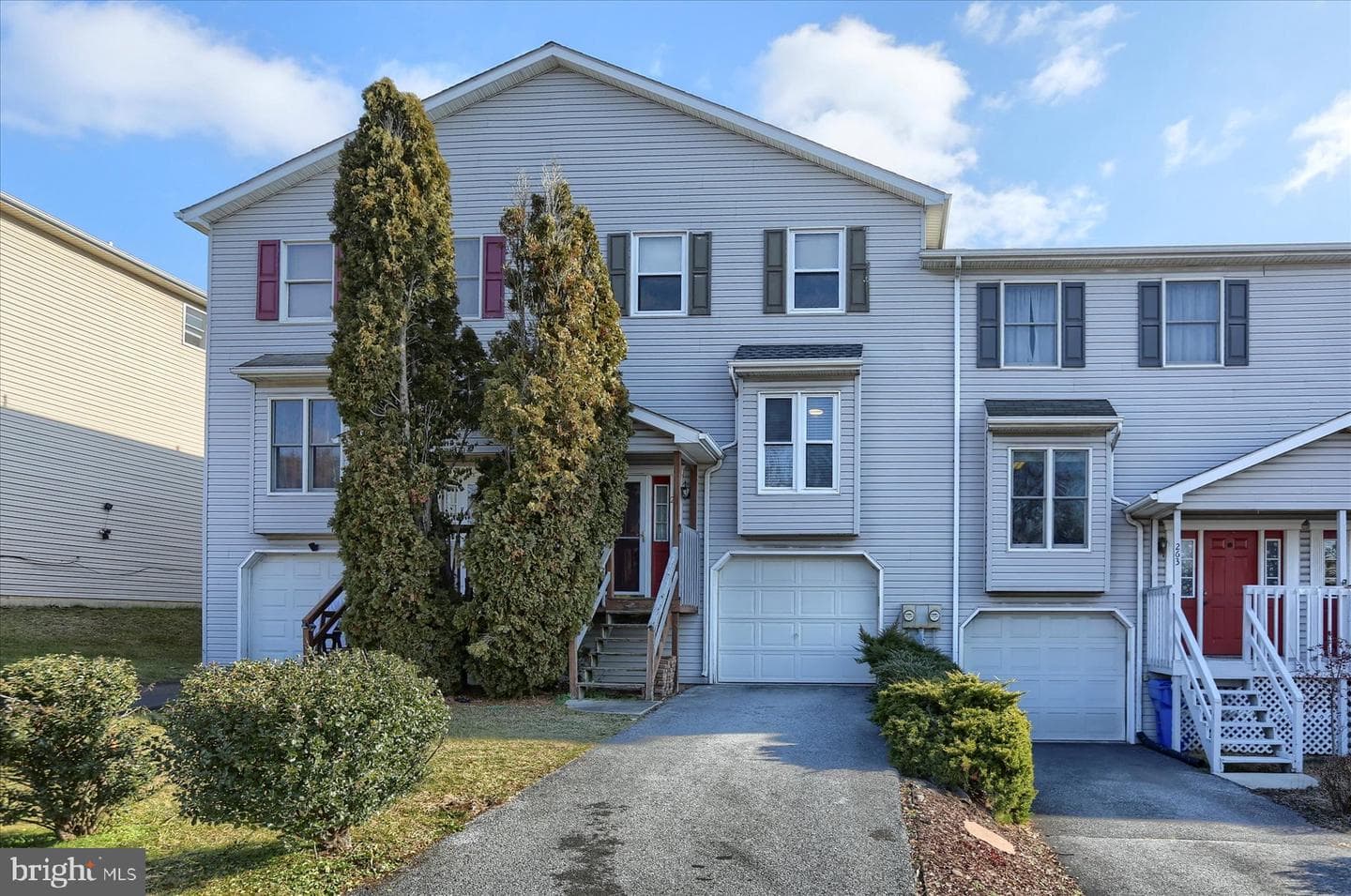 265 Worcester Avenue photo 1