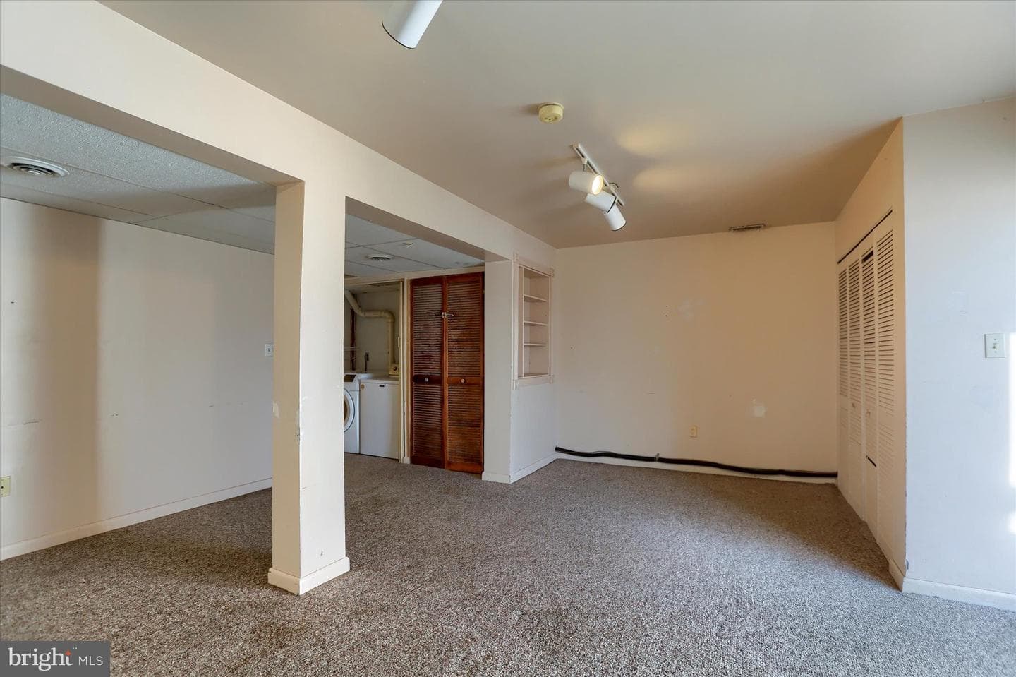 265 Worcester Avenue photo 25
