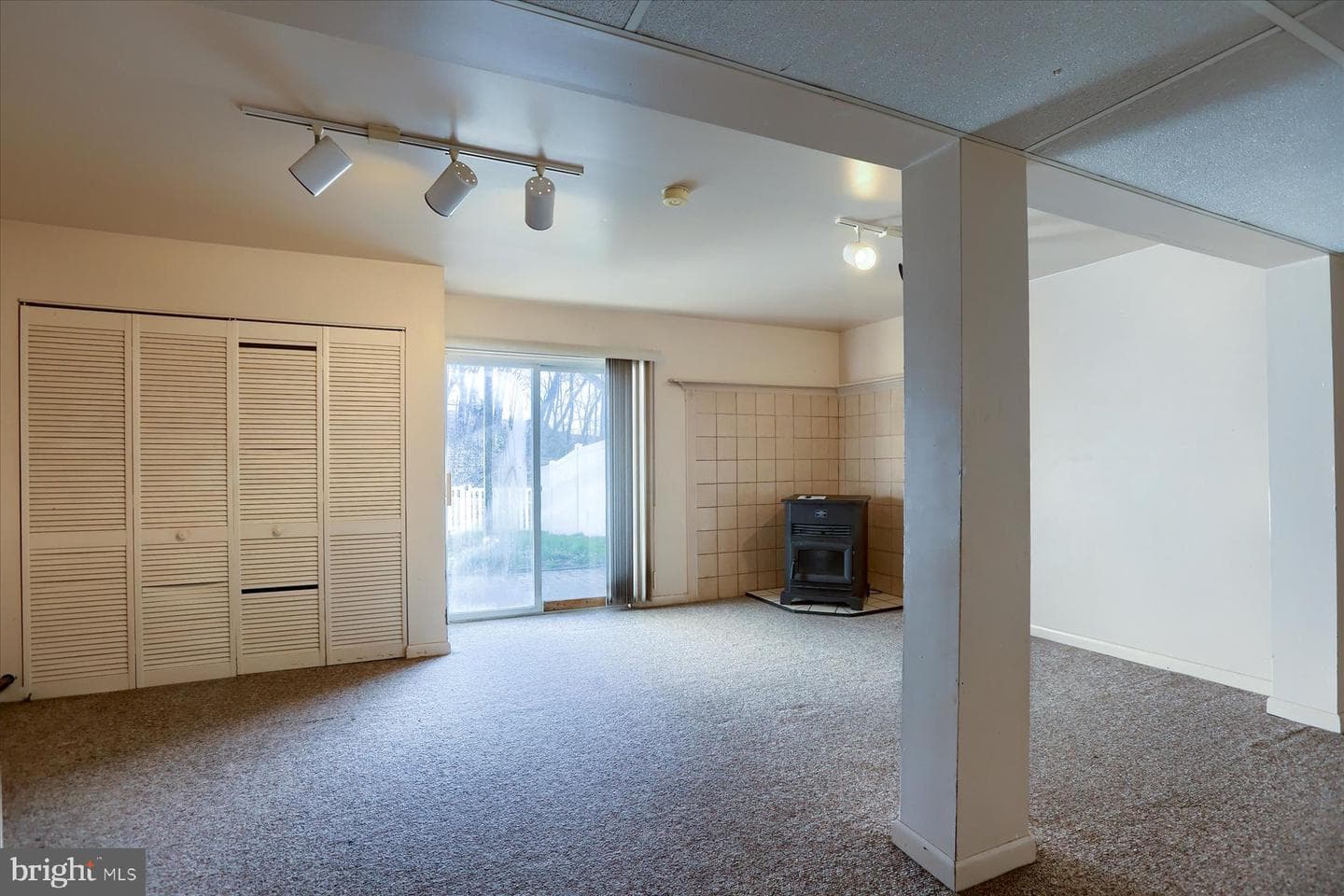 265 Worcester Avenue photo 27