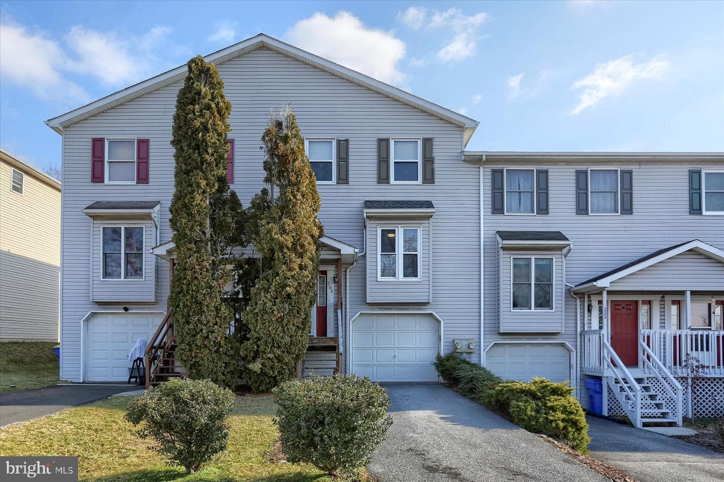 265 Worcester Avenue photo 3