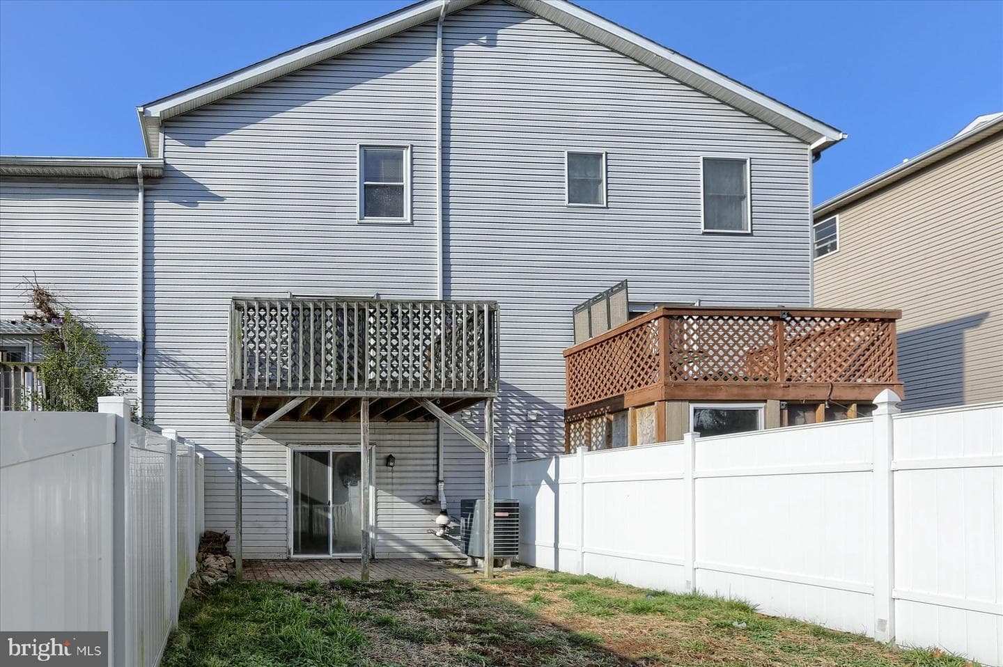 265 Worcester Avenue photo 32
