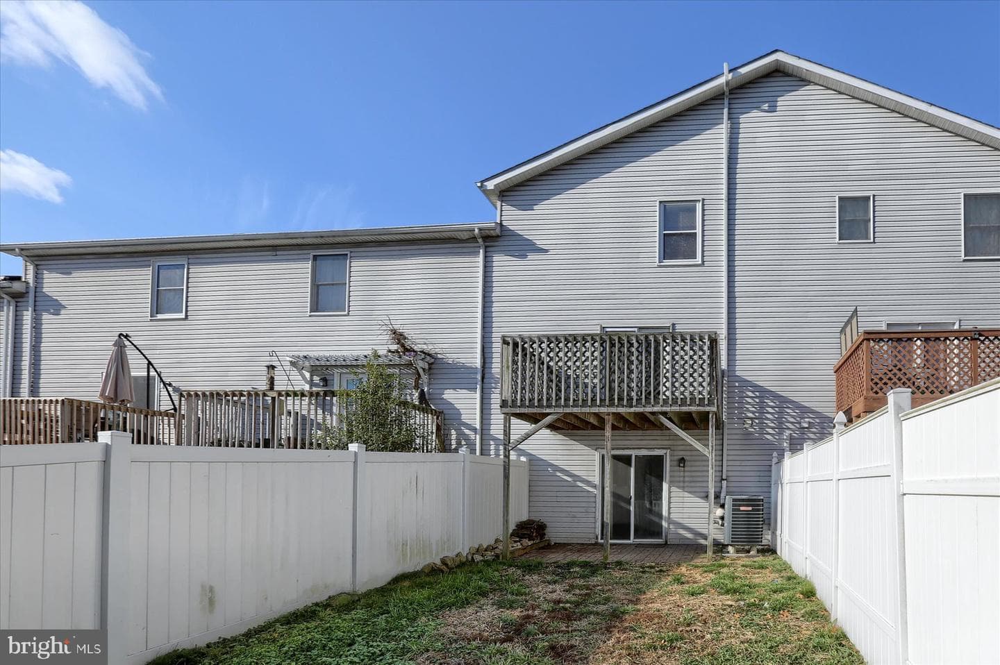 265 Worcester Avenue photo 34