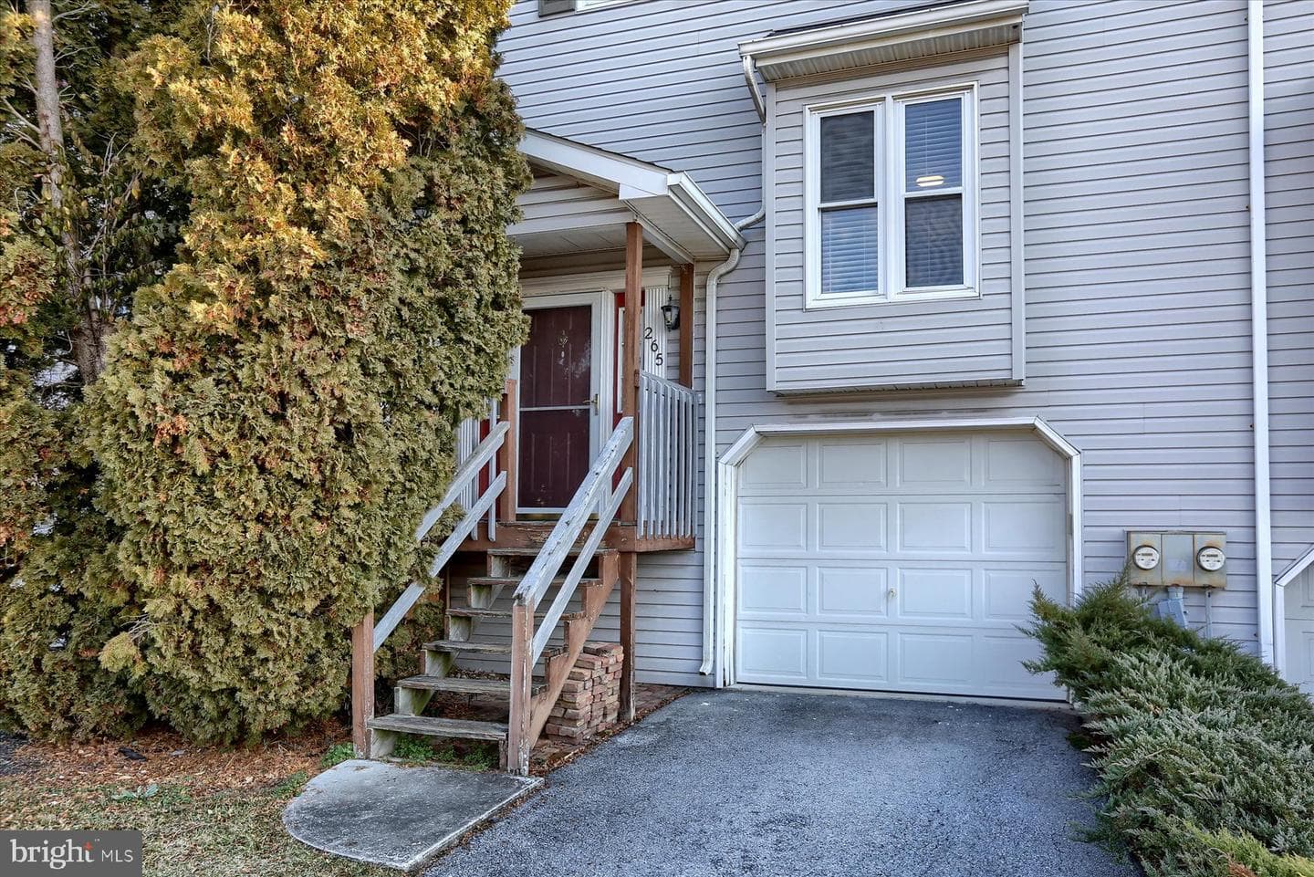 265 Worcester Avenue photo 4