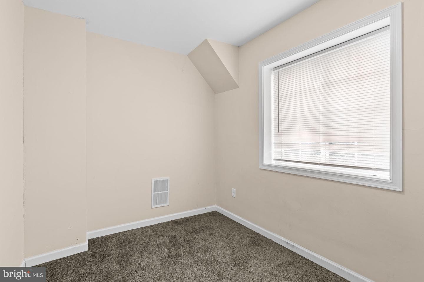 1516 S 12th Street photo 6