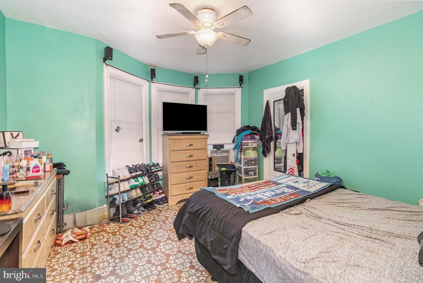 324 S 29th Street photo 11