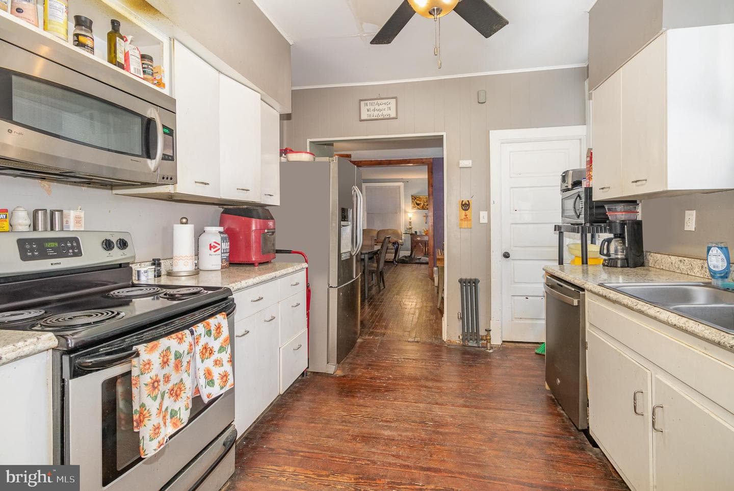 324 S 29th Street photo 7