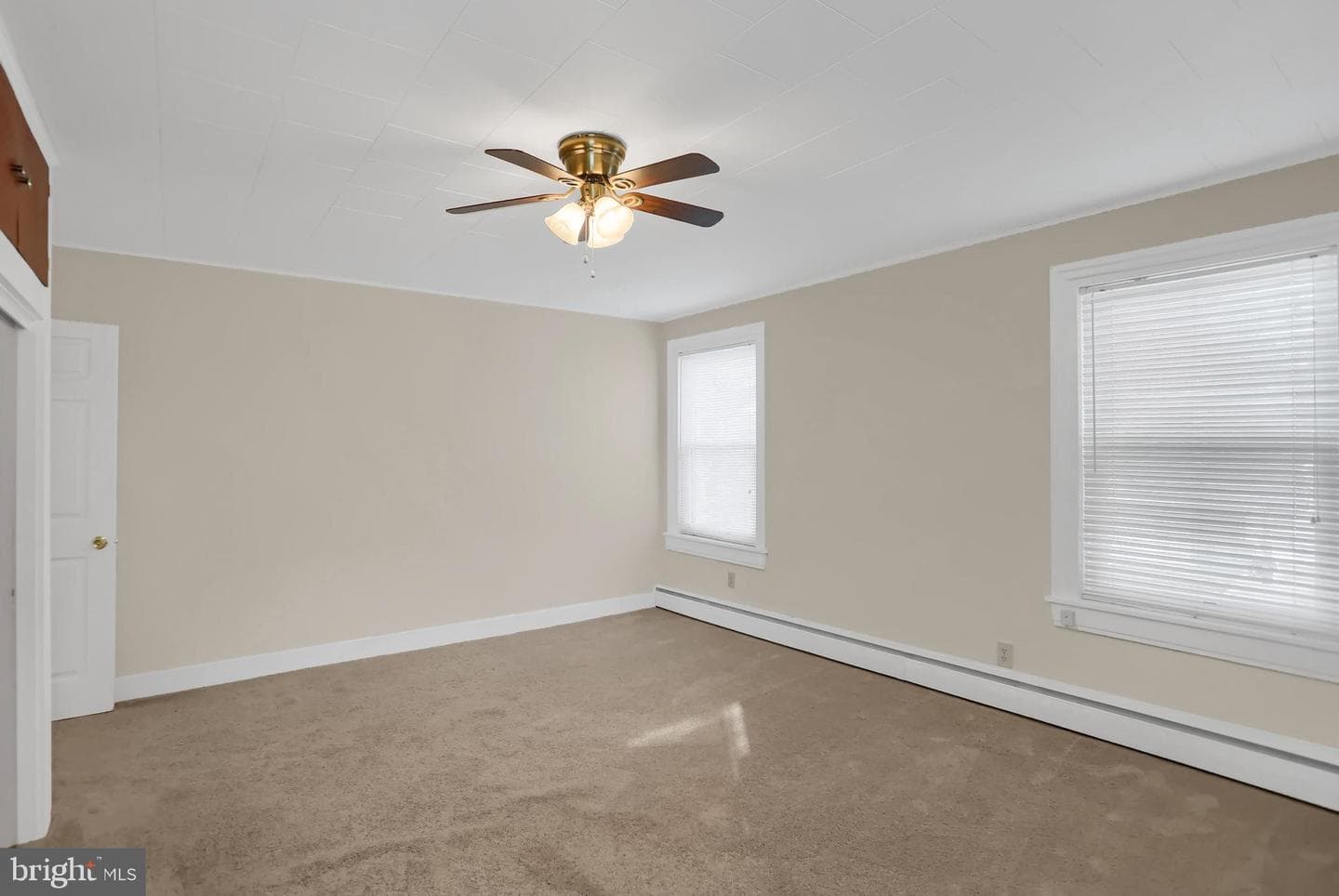 226 Armstrong Street photo 23