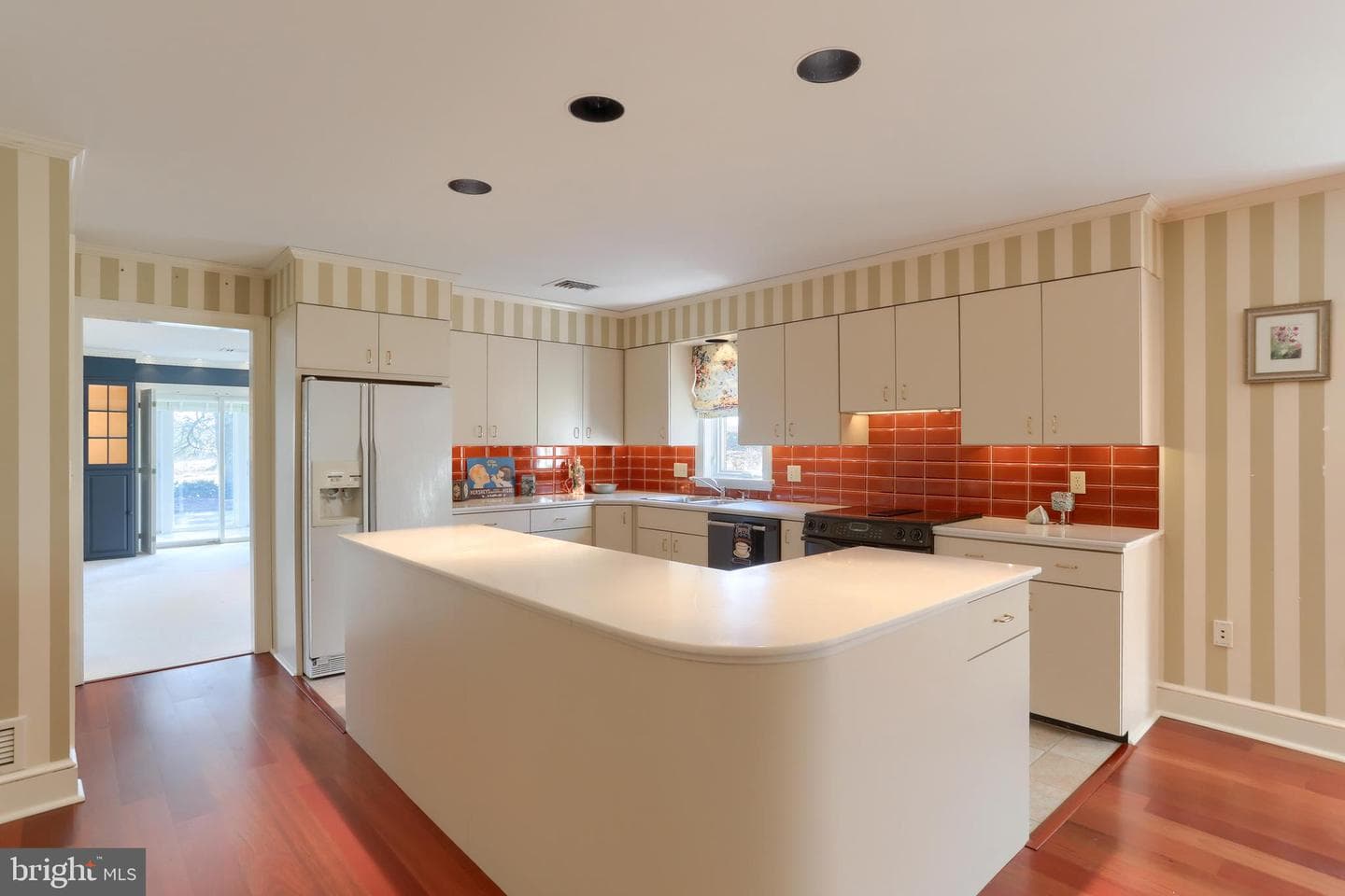 12 Spring Creek Manor photo 14