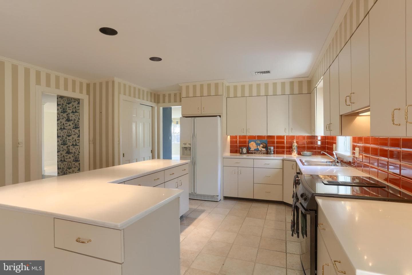 12 Spring Creek Manor photo 16
