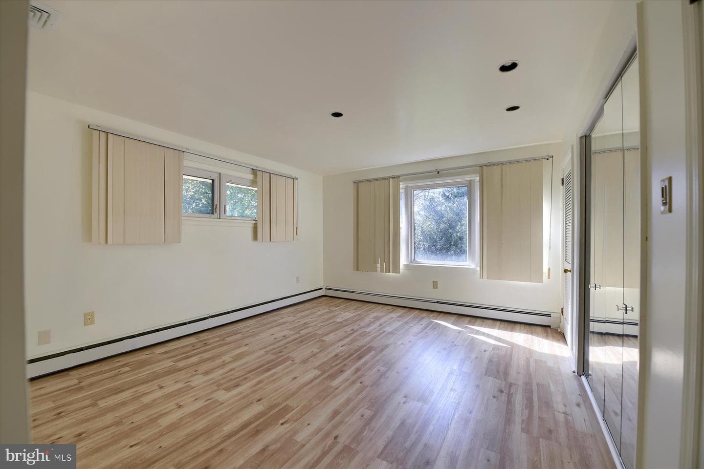 4301 Lakeview Road photo 10