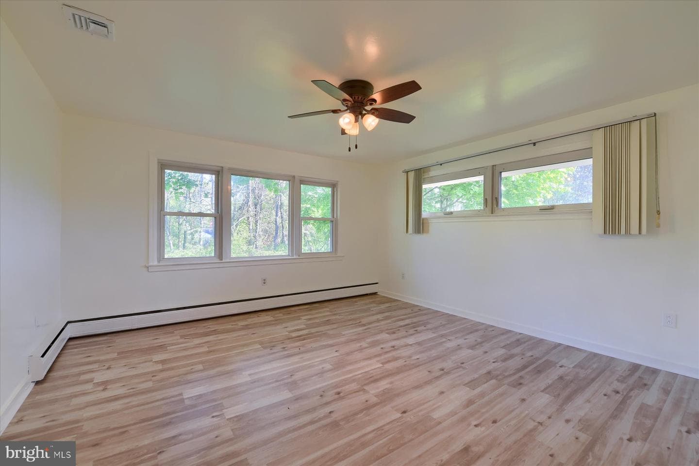 4301 Lakeview Road photo 13