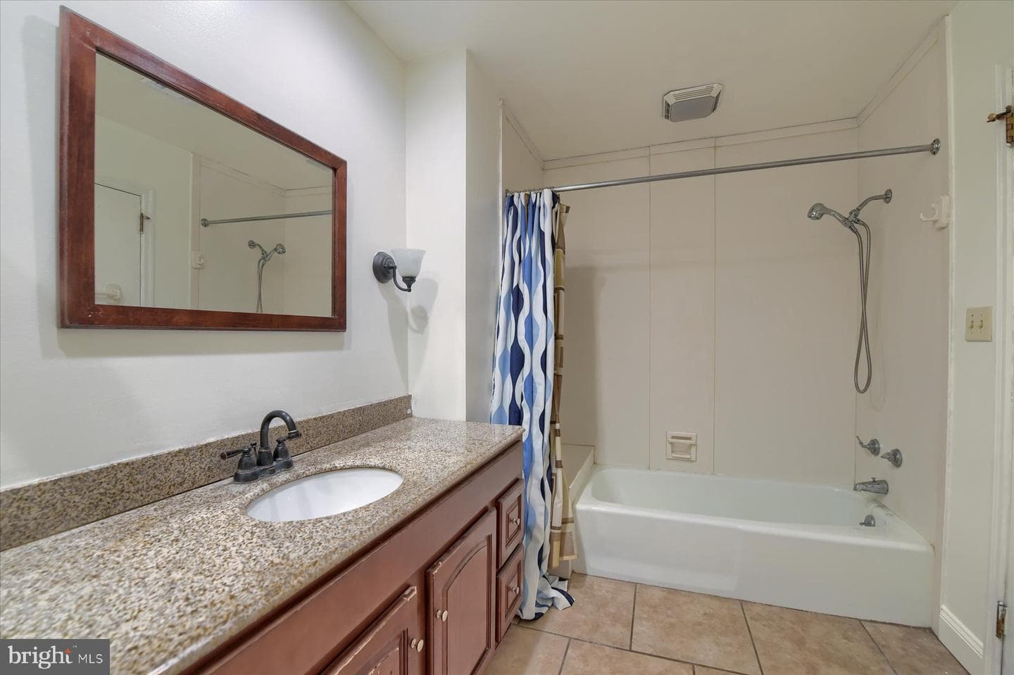 4301 Lakeview Road photo 17
