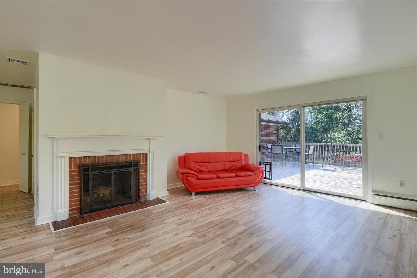 4301 Lakeview Road photo 2