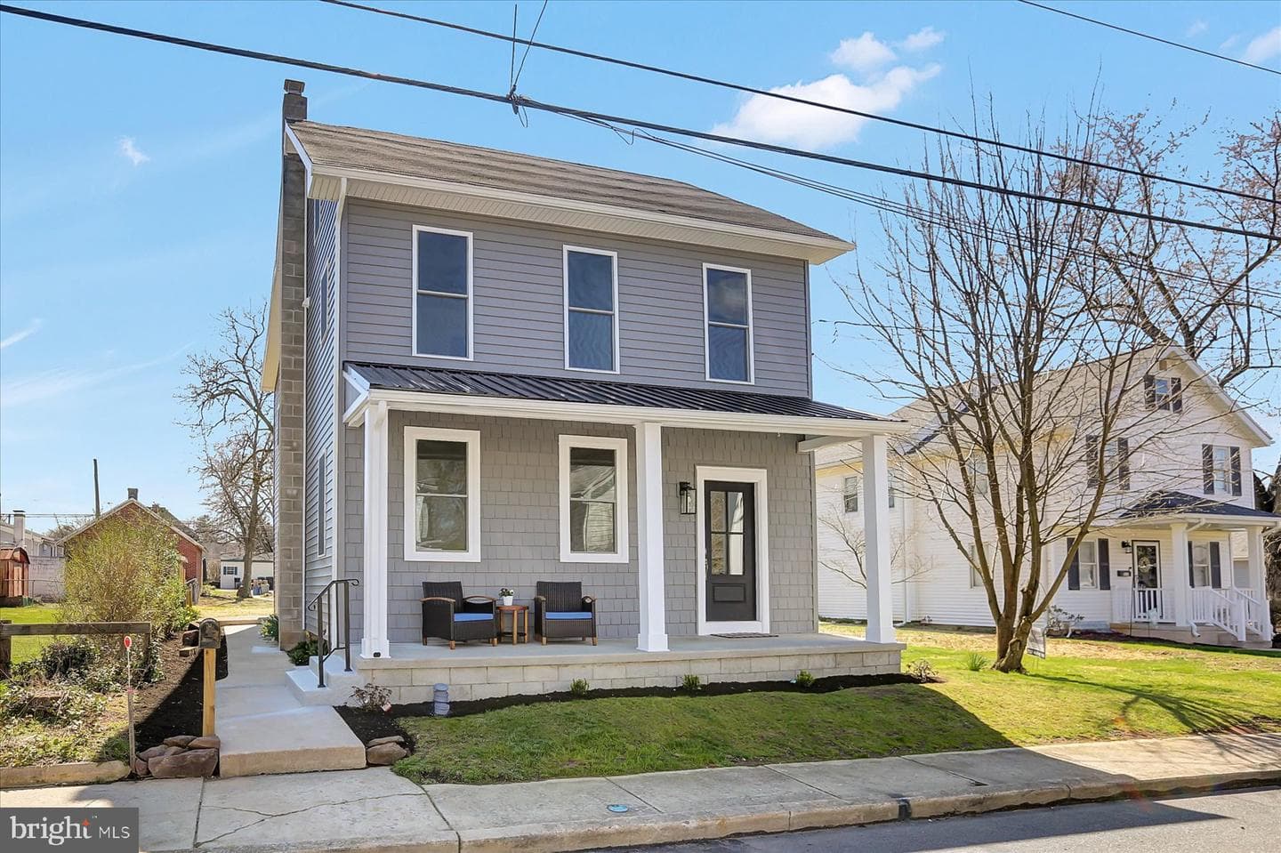 307 W 2nd Street photo 1