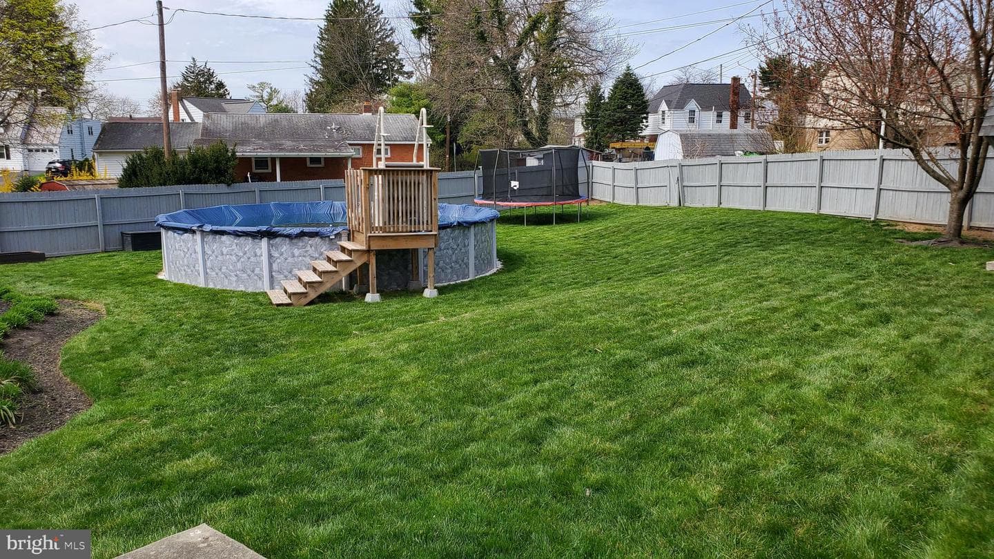 6 Garden Circle photo 26