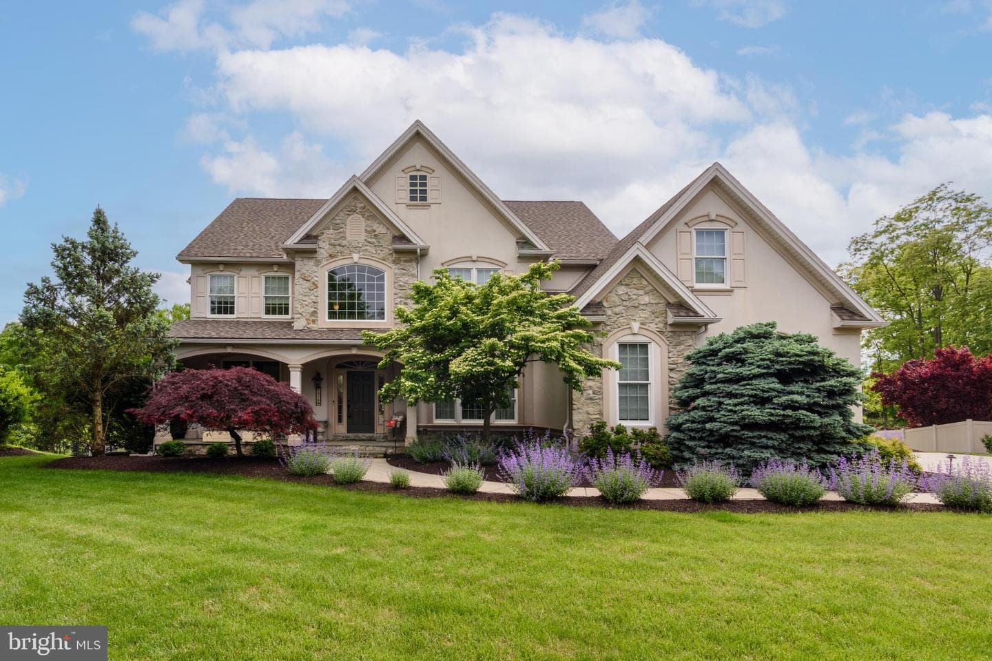 2316 Abbey Lane