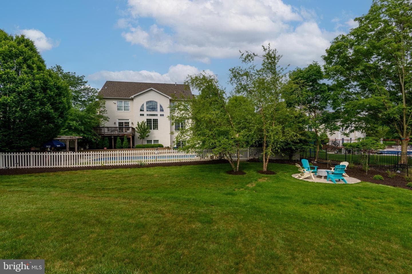 2316 Abbey Lane photo 37