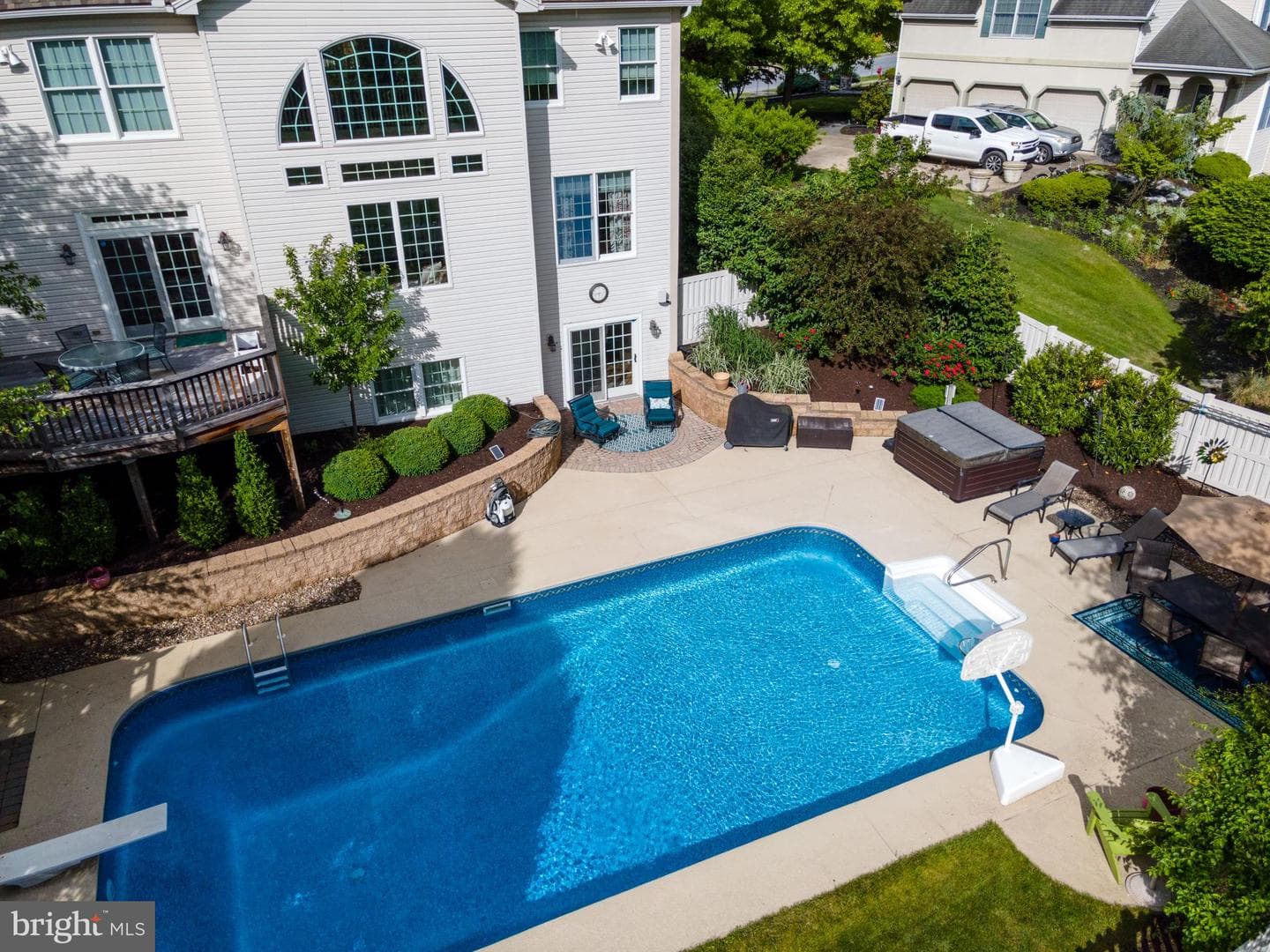 2316 Abbey Lane photo 40