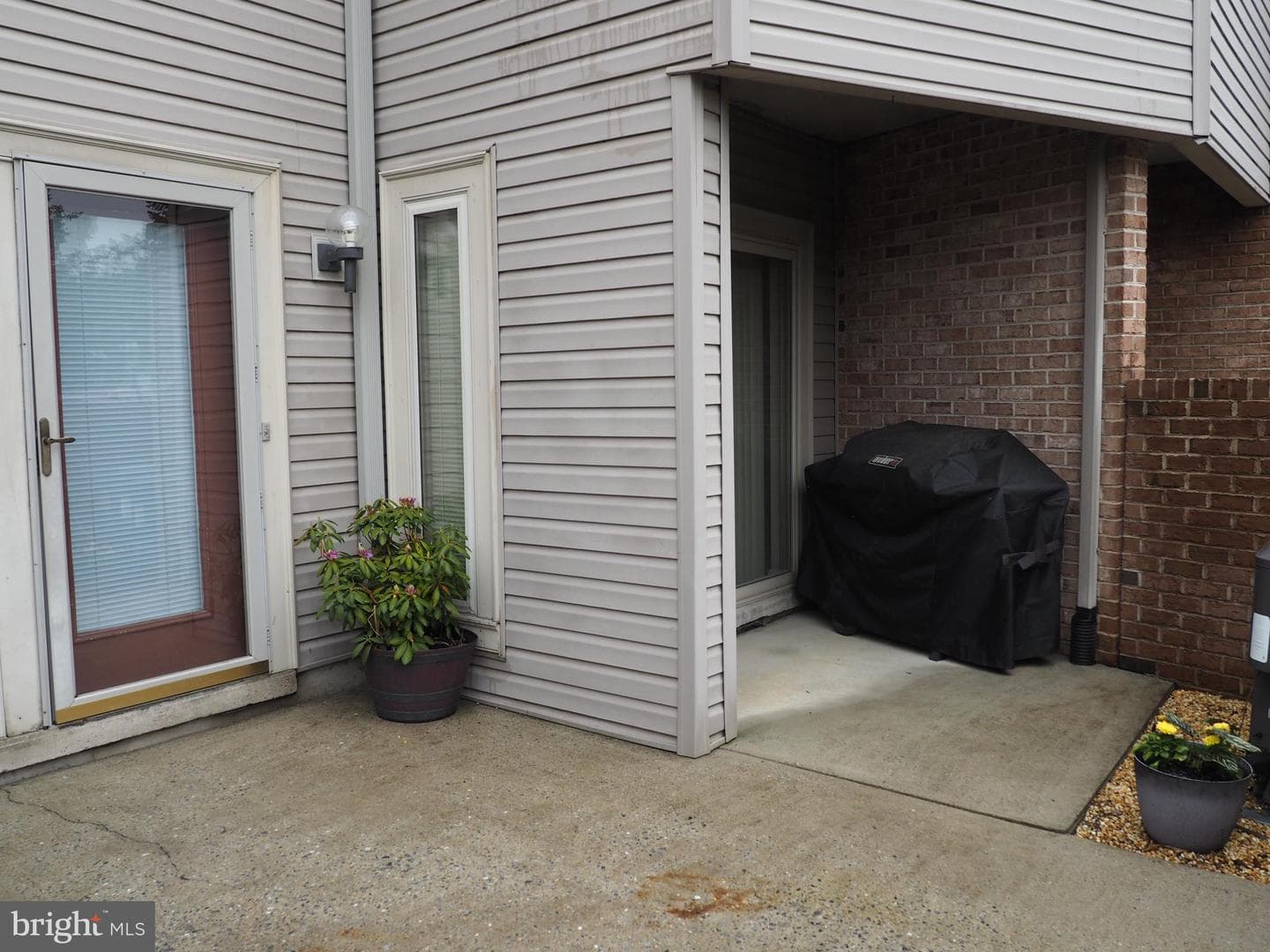 4621 N Progress Avenue photo 4