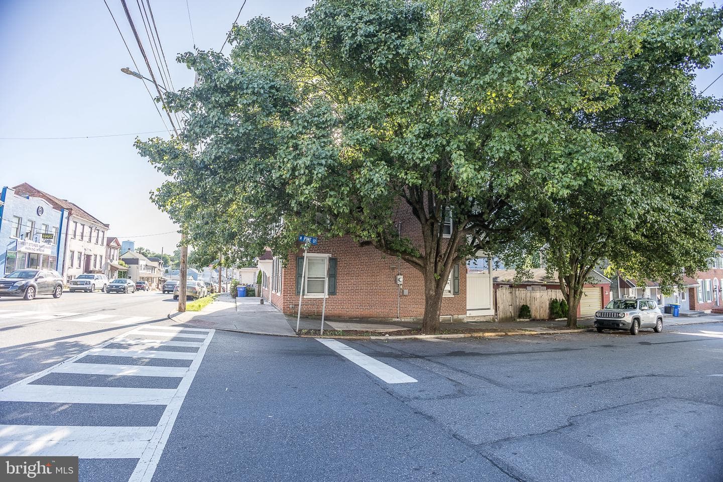 104 E Main Street photo 14