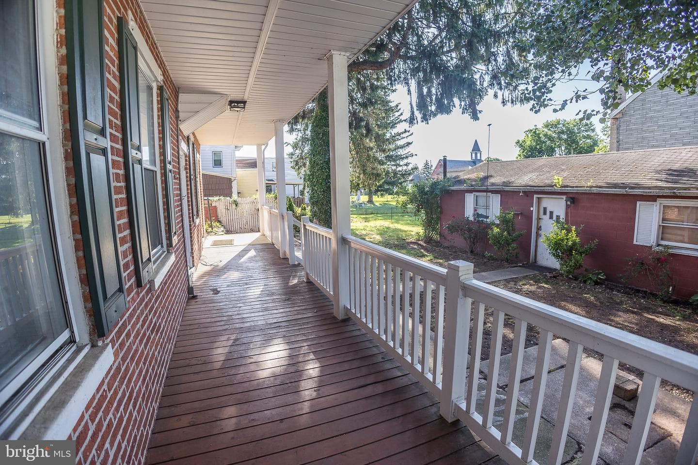 104 E Main Street photo 33