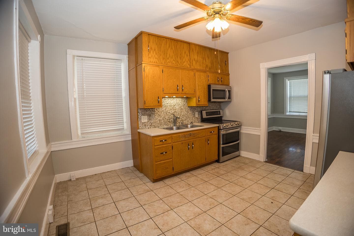 104 E Main Street photo 62