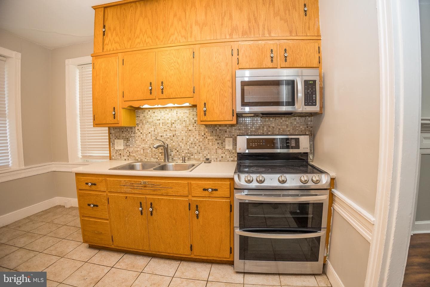 104 E Main Street photo 63