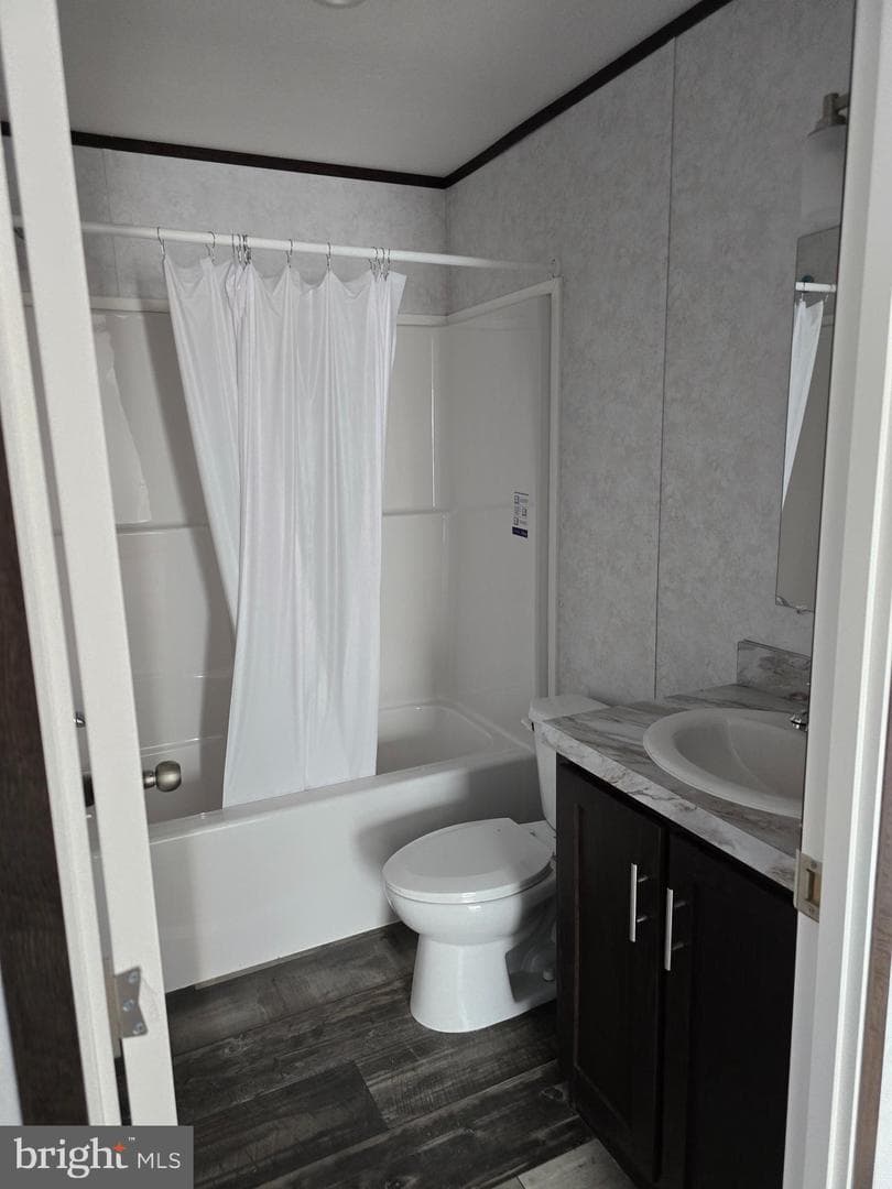 3591 Mobile Road photo 11