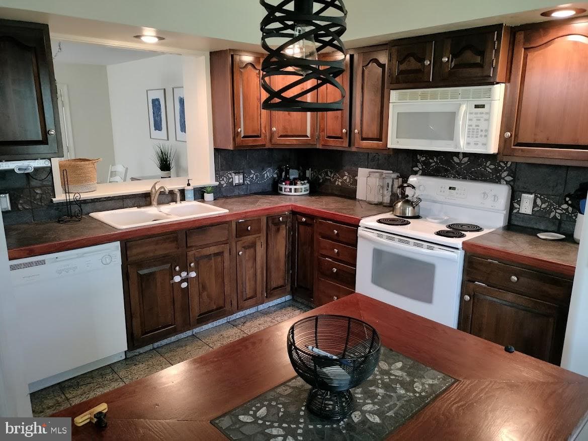 1128 Peggy Drive photo 25